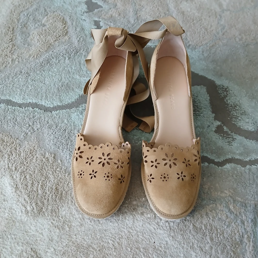 Veronica Beard Beige Lace-Up‎ Espadrilles